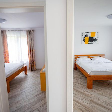 Viila To Villa Bertea Exteriör bild